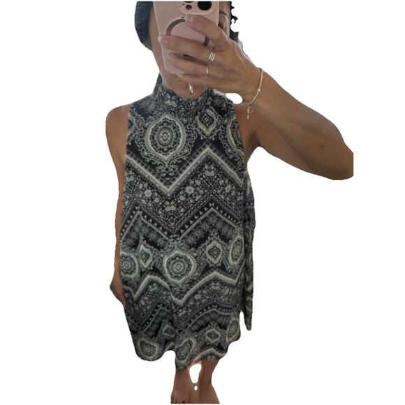 Cookies Hawai’i Paisley High Neck Black and Cream Color Midi Dress Size Small - Picture 11 of 11